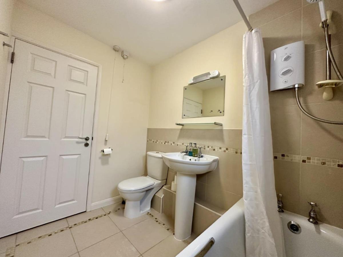 Super Apartment Next To Bicester Village Sleeps 4 Dış mekan fotoğraf